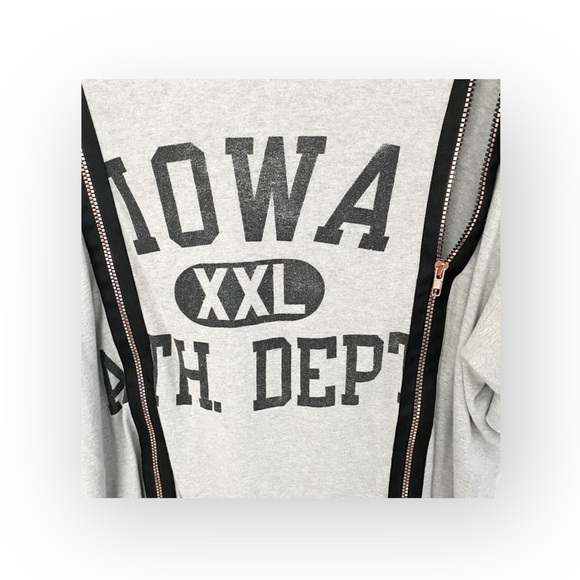 new LF Furst of a Kind ☯︎︎ Upcycled Vintage Zipper Tee ☯︎︎ Gym T Shirt ☯︎︎ Grey - Picture 6 of 16